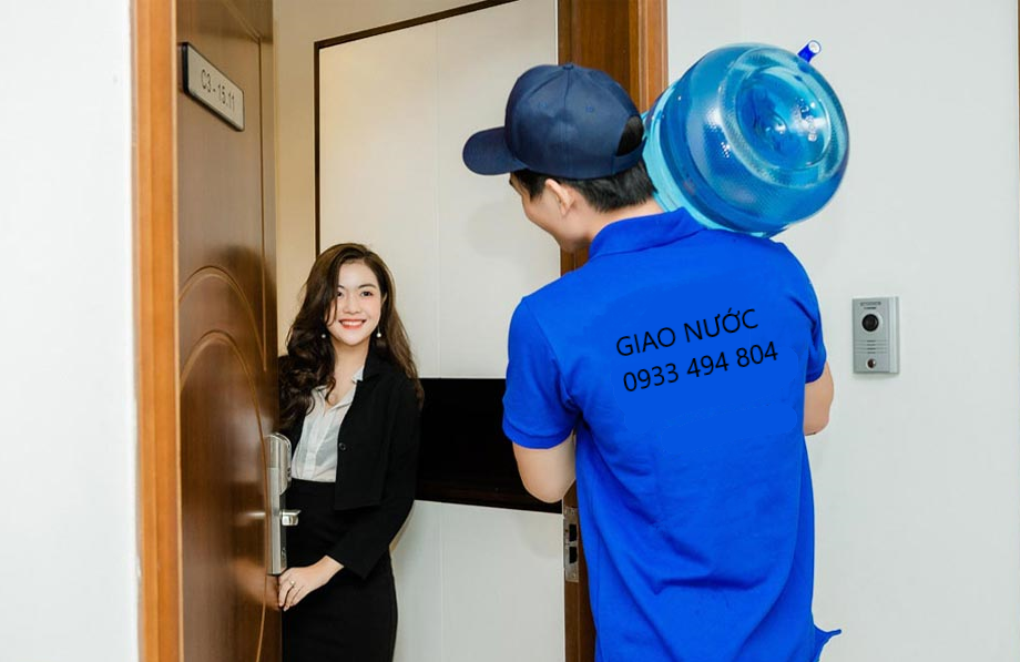 Giao-nuoc-tan-nha.jpg